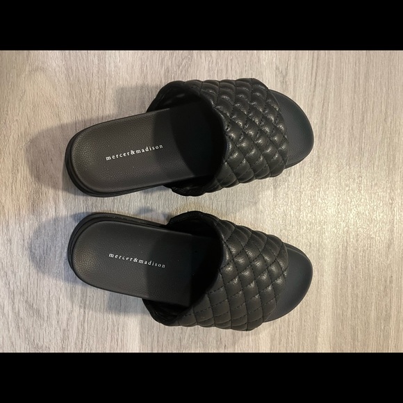 Mecer & Madison sandals NWOT! No box - Picture 2 of 3